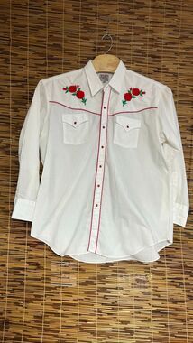 Rose Rodeo Ely Diamond XXL Red Rose Embroidered Western Snap Shirt